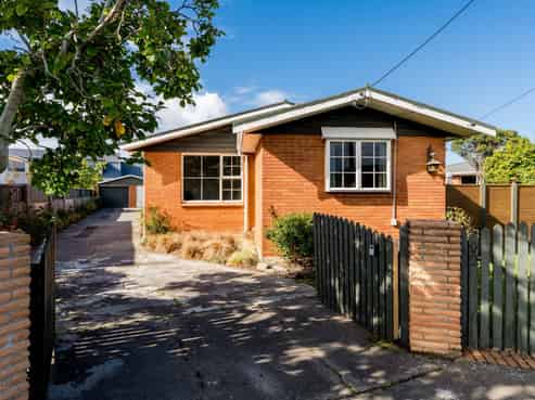 49 Tyne Street, Mosgiel