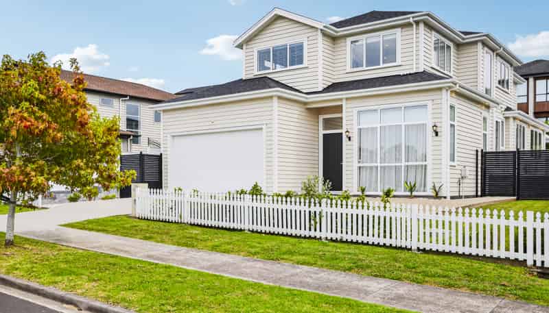 135 Ormonde Drive, Millwater