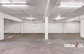 Cost-Effective Industrial Unit for Lease