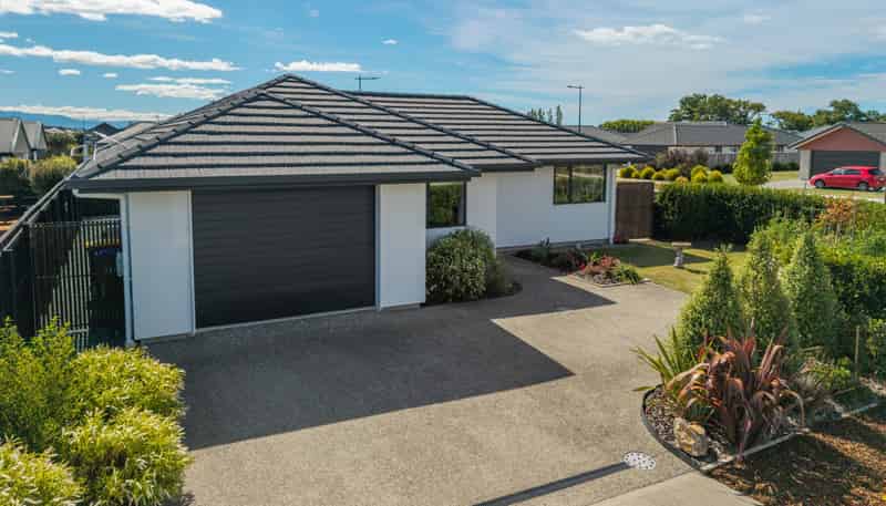 2 Bedfont Street, Richmond