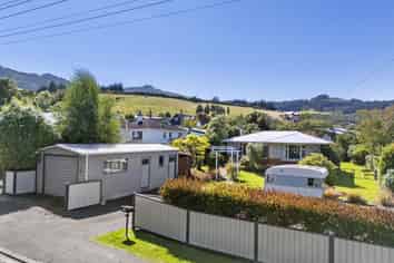 54 Hall Road, Sawyers Bay