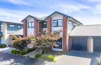2/54 Helena Road, Hillcrest