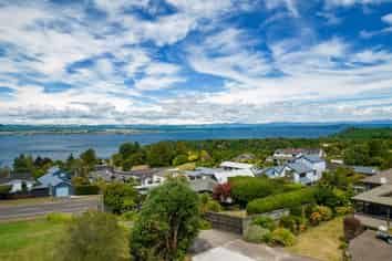 102 Wakeman Road, ACACIA BAY