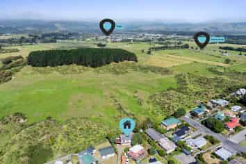 19 Colenso Place, Otaki Beach