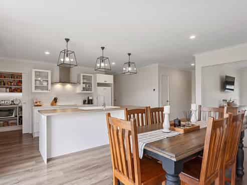 16 Memorial Crescent, Methven