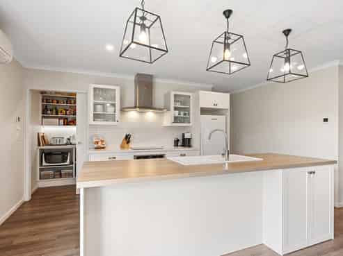 16 Memorial Crescent, Methven