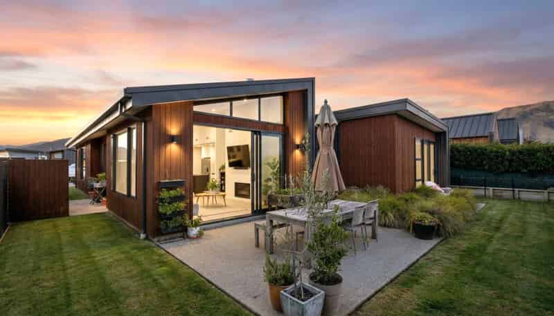 13 Campbell Road, Wanaka