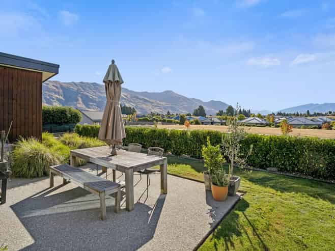 13 Campbell Road, Wanaka