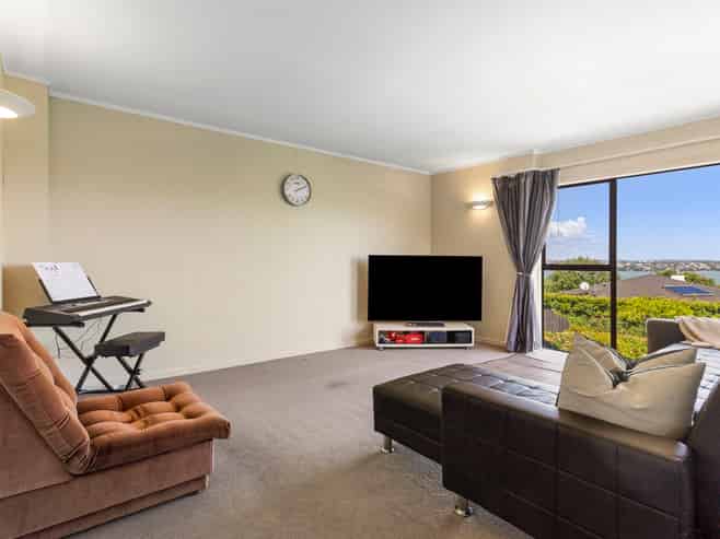 3/22 Mariposa Crescent, Birkenhead