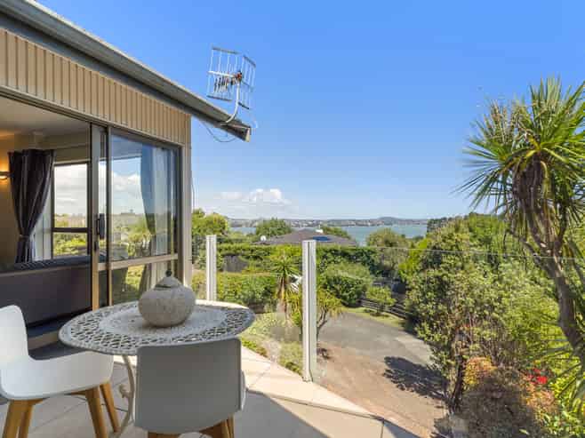 3/22 Mariposa Crescent, Birkenhead