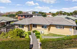 9 Saints Court, Manurewa East