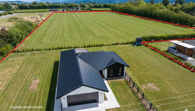 5 Brook Street North, Renwick