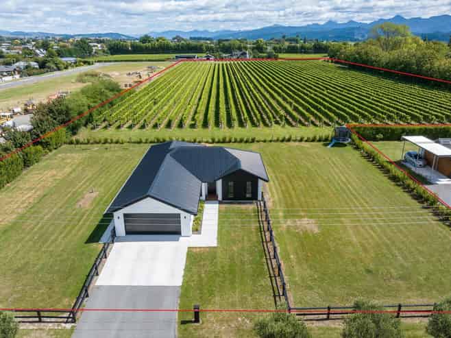 5 Brook Street North, Renwick