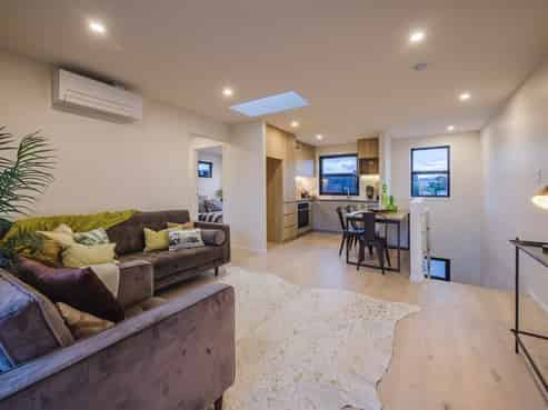 15 Kaaramuramu Lane, Mangere Bridge