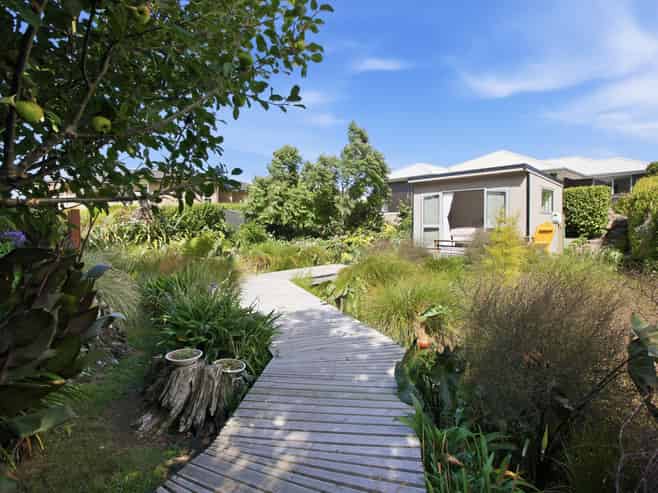 48 Aratapu Street, Waitara