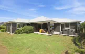 48 Aratapu Street, Waitara