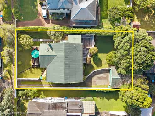 14 Acorn Street, Royal Oak