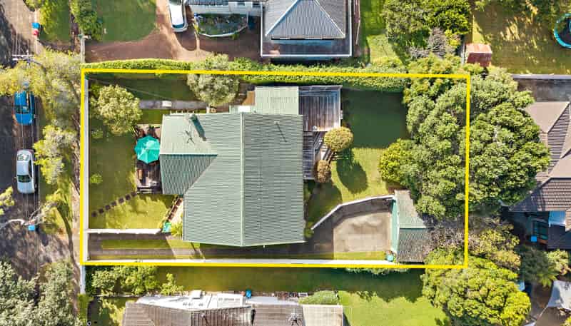 14 Acorn Street, Royal Oak