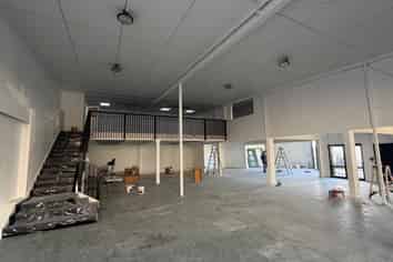 RETAIL PRIME WESTGATE RETAIL / SHOWROOM
