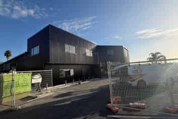 RETAIL PRIME WESTGATE RETAIL / SHOWROOM
