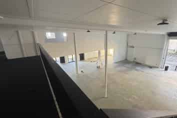 RETAIL PRIME WESTGATE RETAIL / SHOWROOM
