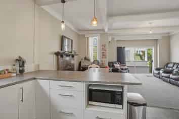 18 Lachlan Avenue, North Dunedin