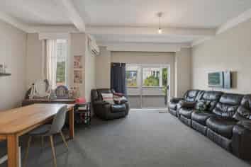 18 Lachlan Avenue, North Dunedin