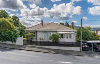 18 Lachlan Avenue, North Dunedin