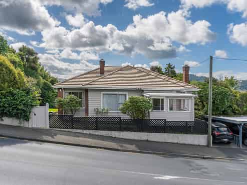 18 Lachlan Avenue, North Dunedin