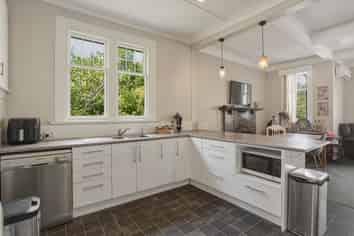 18 Lachlan Avenue, North Dunedin