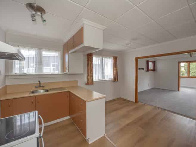 69 Redcastle Road, Oamaru