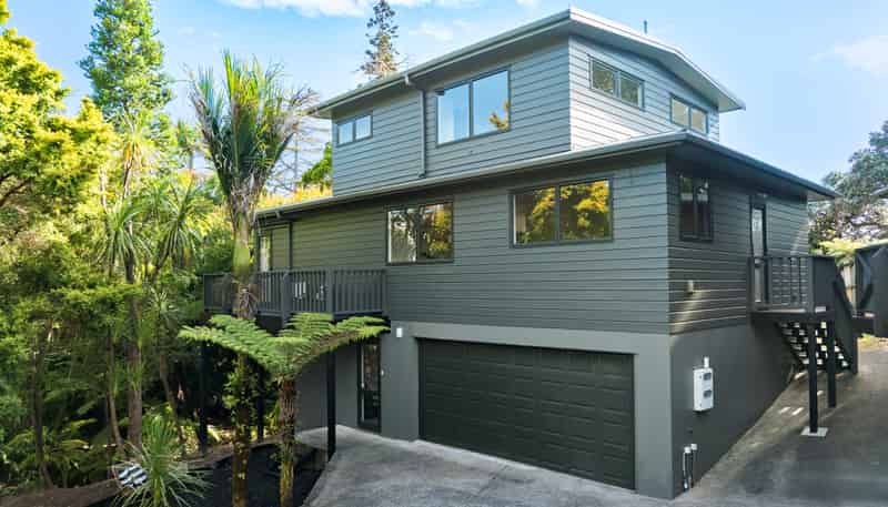 5 Titchener Street, New Lynn
