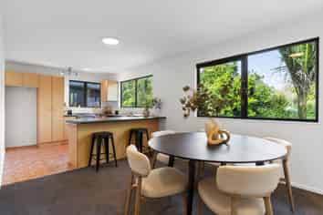 5 Titchener Street, New Lynn