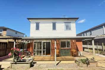 18 Kildare Road, Flat Bush