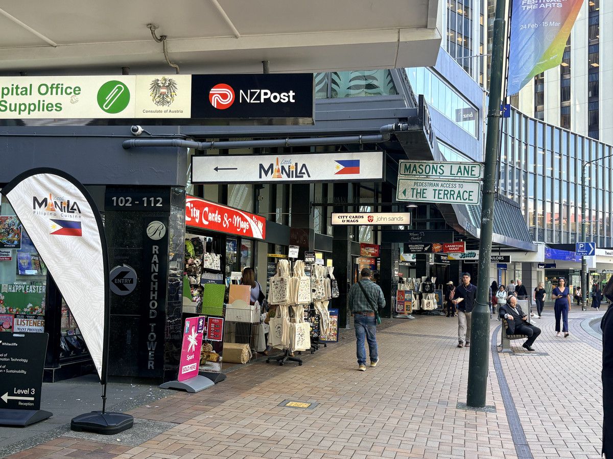 Prime spot on Lambton Quay - Mehr