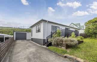 41 Nassau Avenue, Grenada North