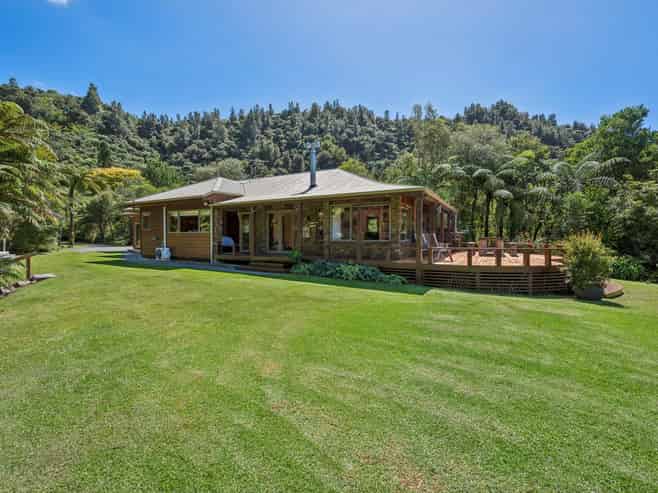 483 Spencer Road, Lake Tarawera