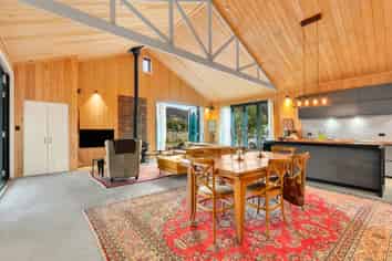 19B Monteith Road, Albert Town