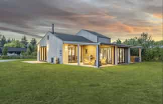 19B Monteith Road, Albert Town