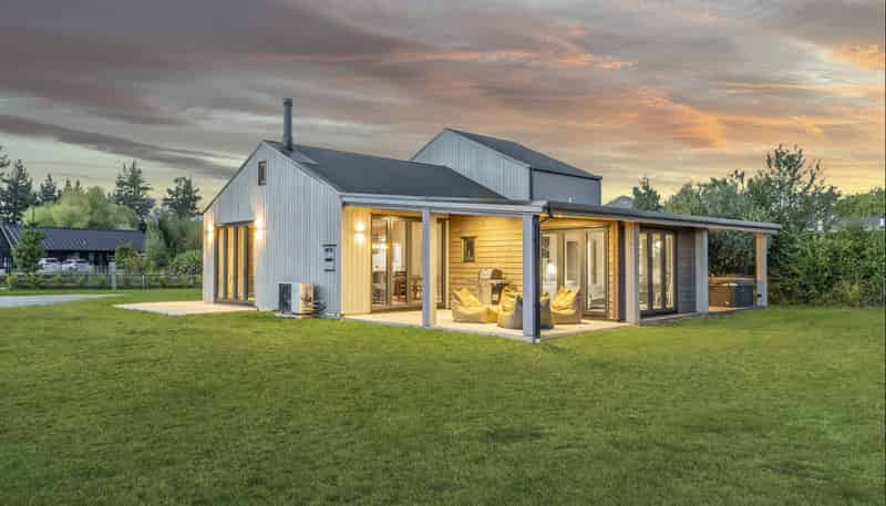 19B Monteith Road, Albert Town