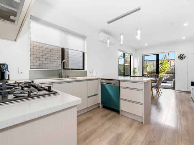 9 Eros Road, Flat Bush