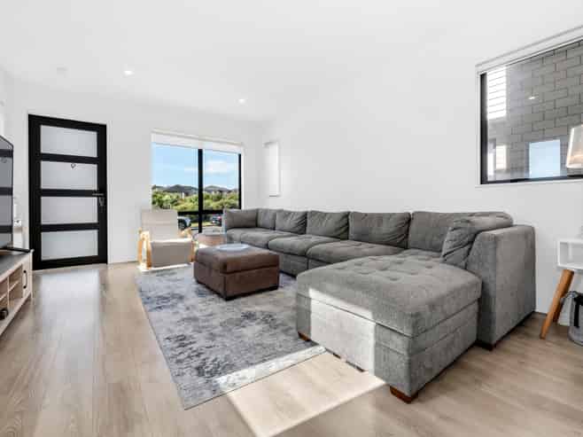 9 Eros Road, Flat Bush