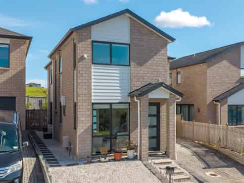 9 Eros Road, Flat Bush