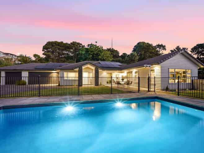 343 Glenvar Road, Long Bay