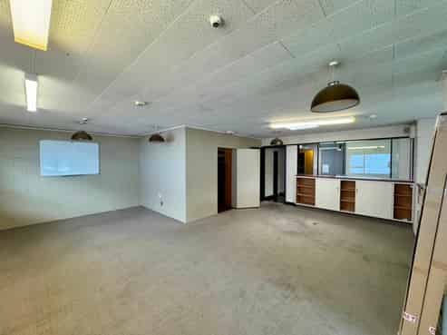 Central City Office Space: 120sqm + 5 Car Parks