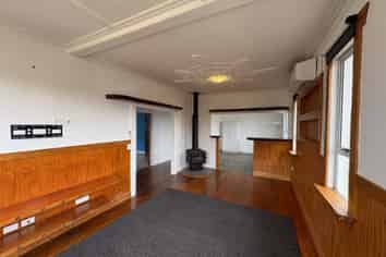 134 Seaview Road, Westown