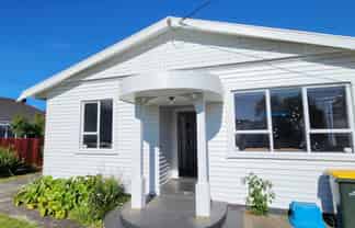 134 Seaview Road, Westown