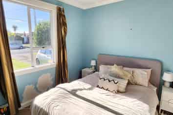 134 Seaview Road, Westown