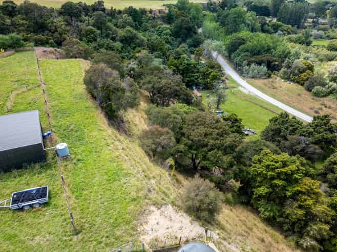 388 Ruakokoputuna Road, Martinborough