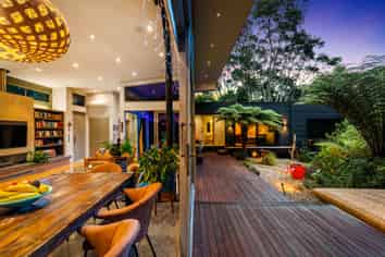 192A Huia Road, Titirangi